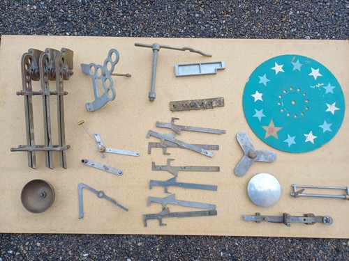 Lot pièces diverses - , machine